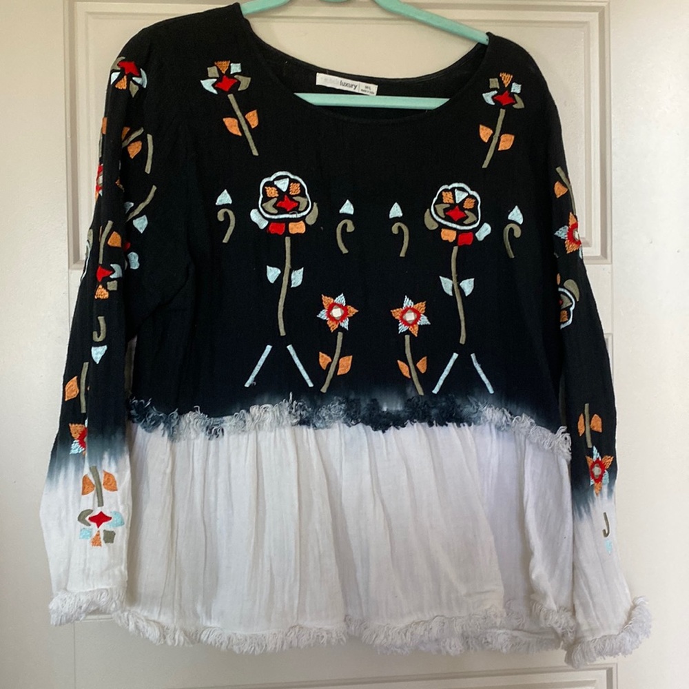 Unique Top